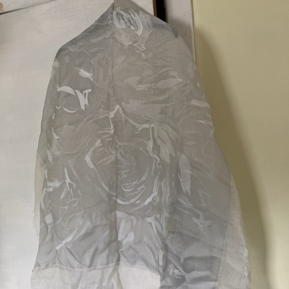 Italian Silk Angora Wool Shimmer Large Wrap Scarf - Picture 10 of 16